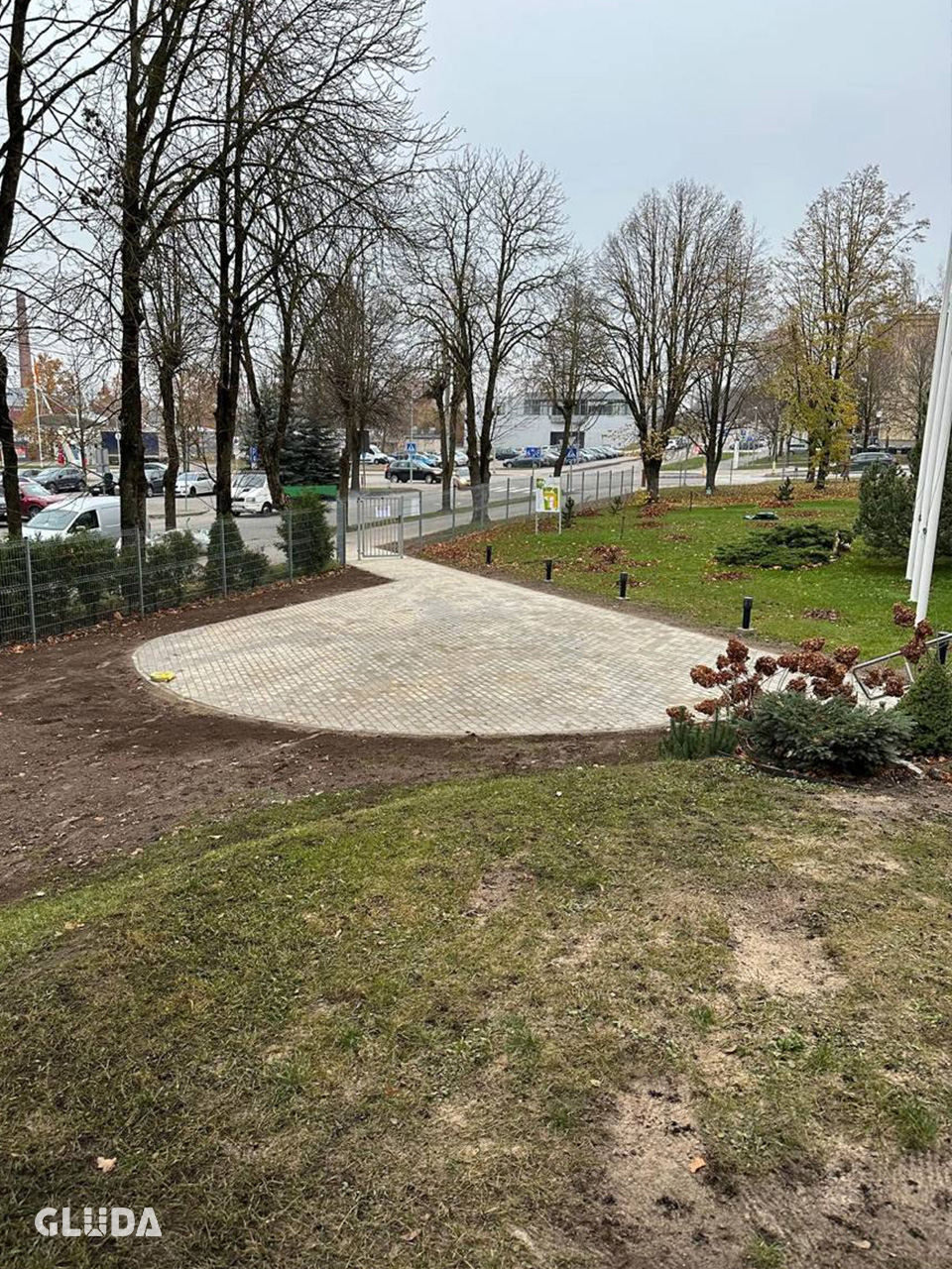 Trinkelių klojimas, bortų įrengimas ir viešųjų erdvių tvarkymas. Ilgalaikė kokybė.