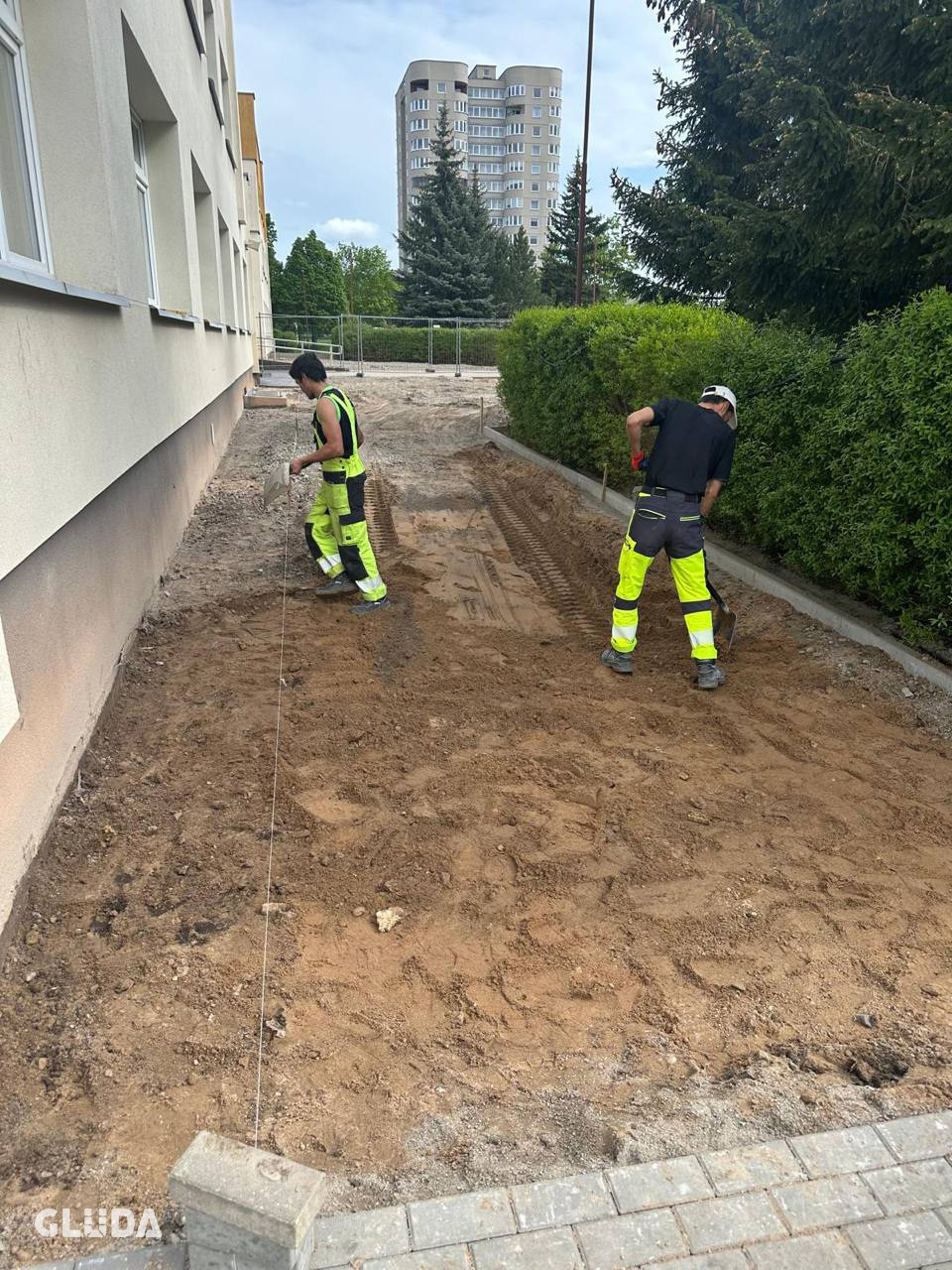 Trinkelių klojimas, bortų įrengimas ir viešųjų erdvių tvarkymas. Ilgalaikė kokybė.